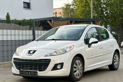 Peugeot 207 153.000 km 4.499 &euro; Fürth 90766