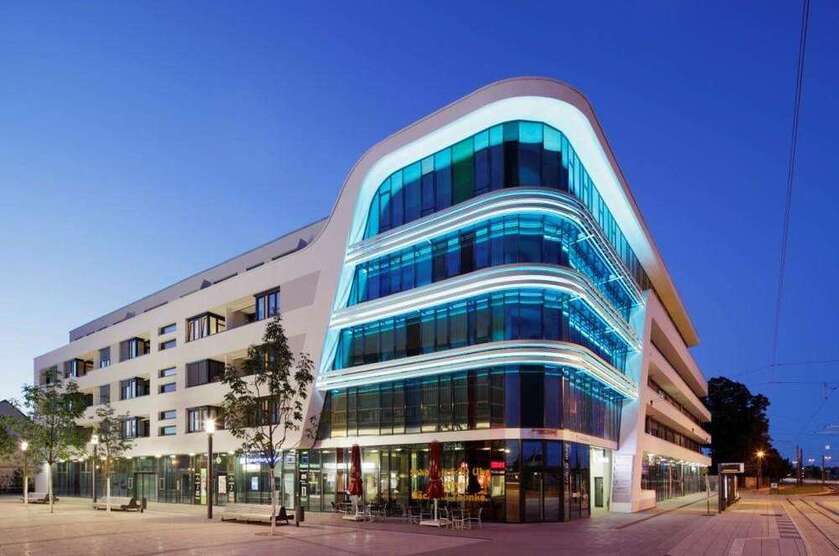 Büro in Brandenburg an der Havel 3.233,20 € 161.66 m²