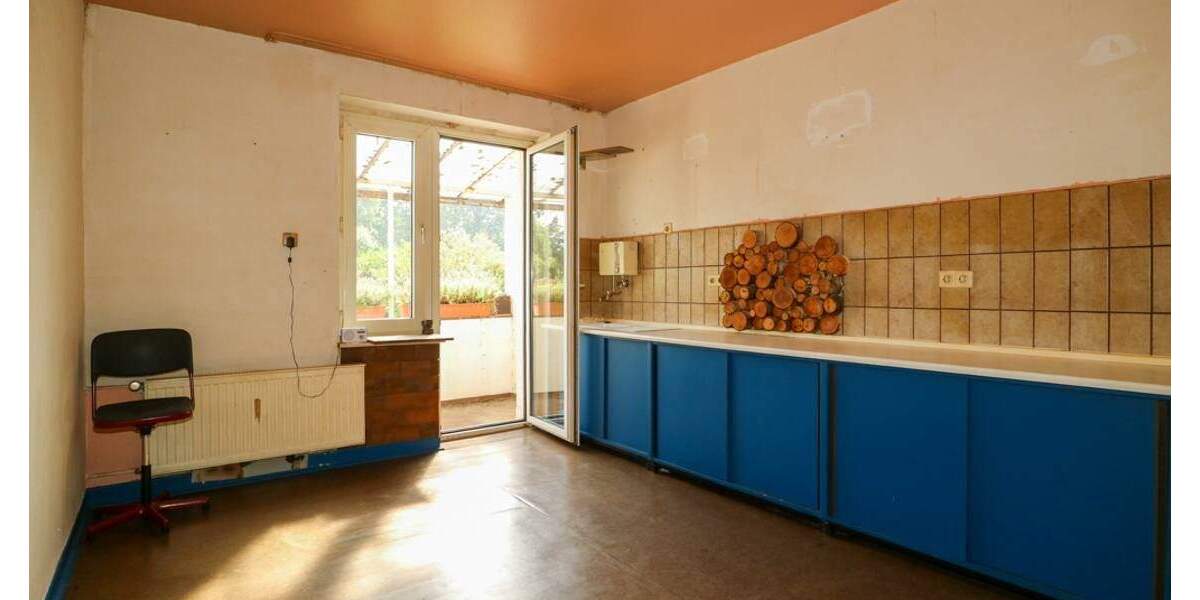 Mehrfamilienhaus, Wohnhaus Neuss Dreikönigenviertel - 6 Zimmer, 132 m&sup2;, 350.000&euro; | Angebot:22967923