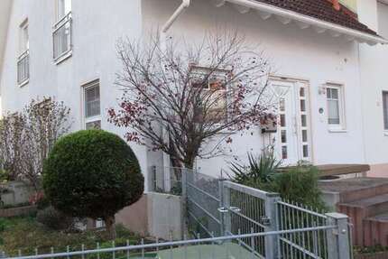Haus Waghäusel - 5 Zimmer, 168 m&sup2;, 570.000&euro; | Angebot:27014414