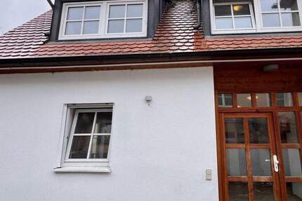 Haus Roth - 3 Zimmer, 110 m&sup2;, 1.200&euro; | Angebot:25602660