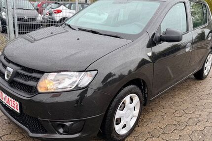 Dacia Sandero 93.000 km 4.999 € Buxtehude 21614