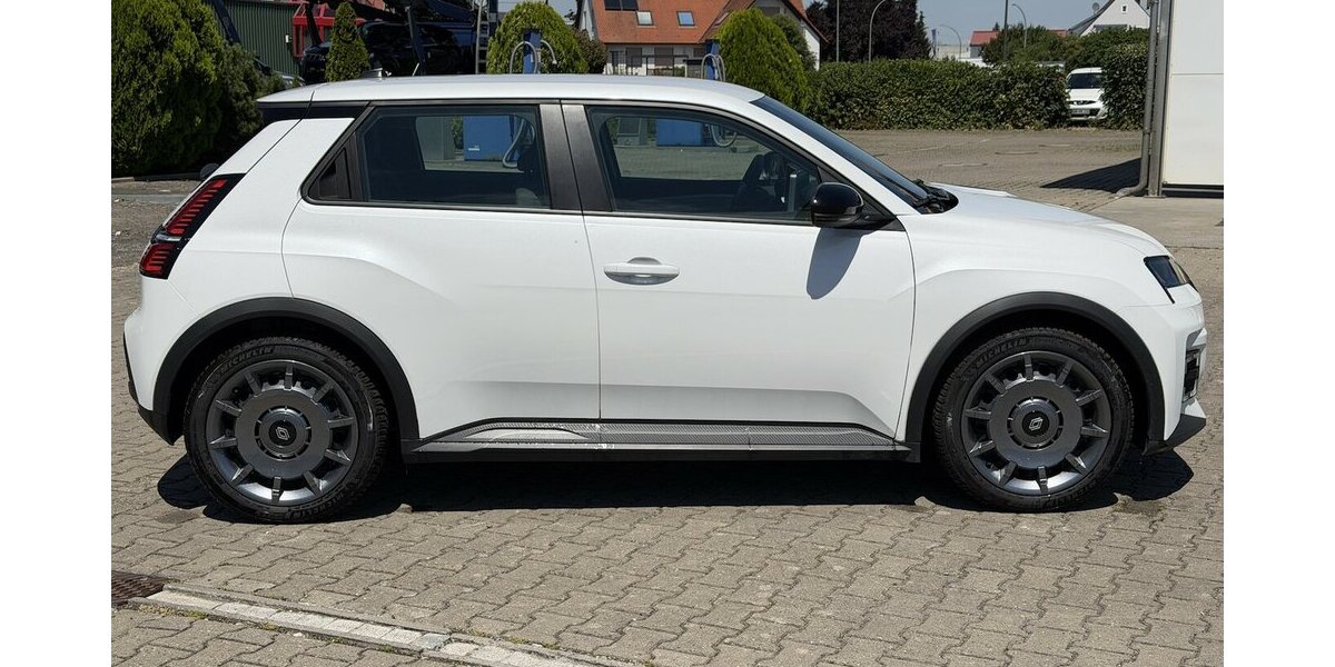 Renault R 5 E-Tech 120 Urban Range Evolution/AppCar/PDC 2.400 km 23.980 &euro; Donauwörth 86609