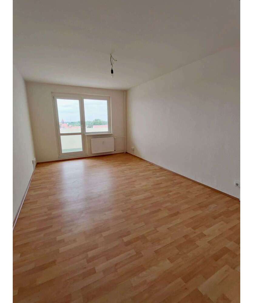 Wohnung zum Mieten in Rötha 440 € 58 m²