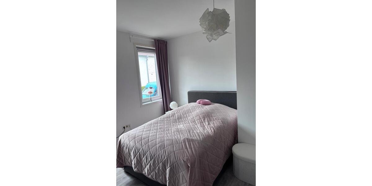Einfamilienhaus Fuldatal - 7 Zimmer, 200 m&sup2;, 410.000&euro; | Angebot:26855758