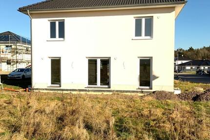 Haus Speicher - 8 Zimmer, 149 m&sup2;, 498.000&euro; | Angebot:27070588