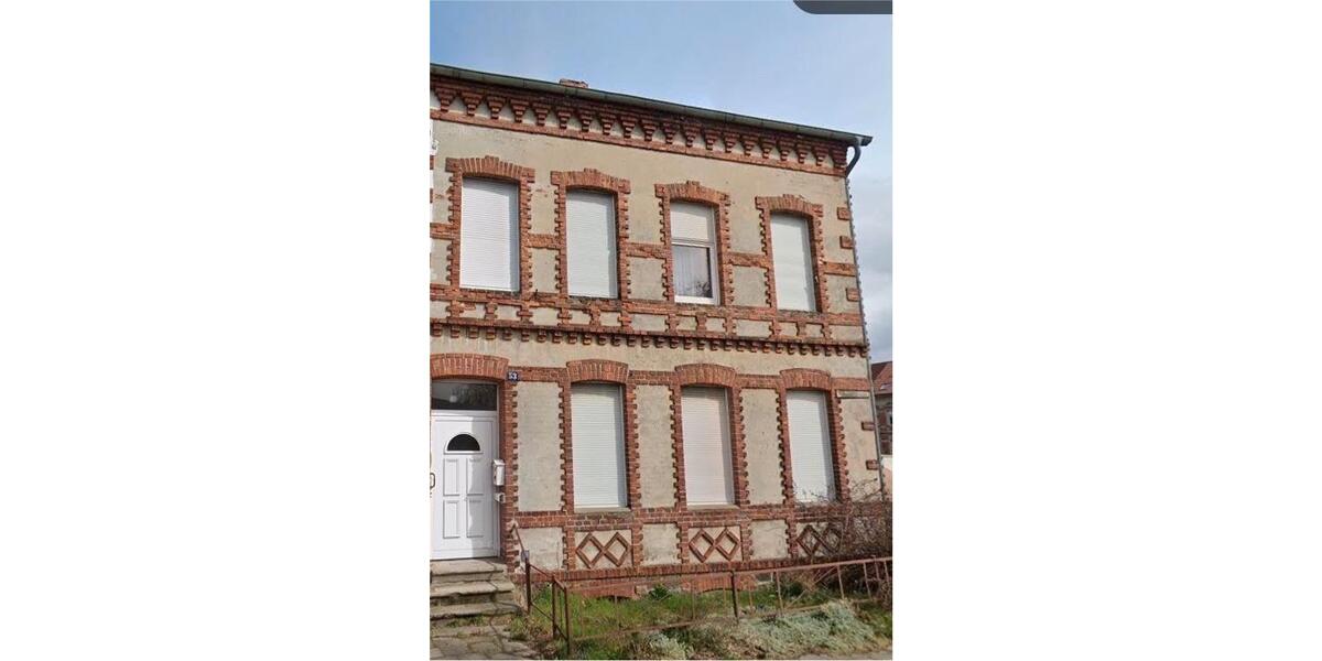 Reihenhaus Stendal - 8 Zimmer, 214 m&sup2;, 145.000&euro; | Angebot:26422252