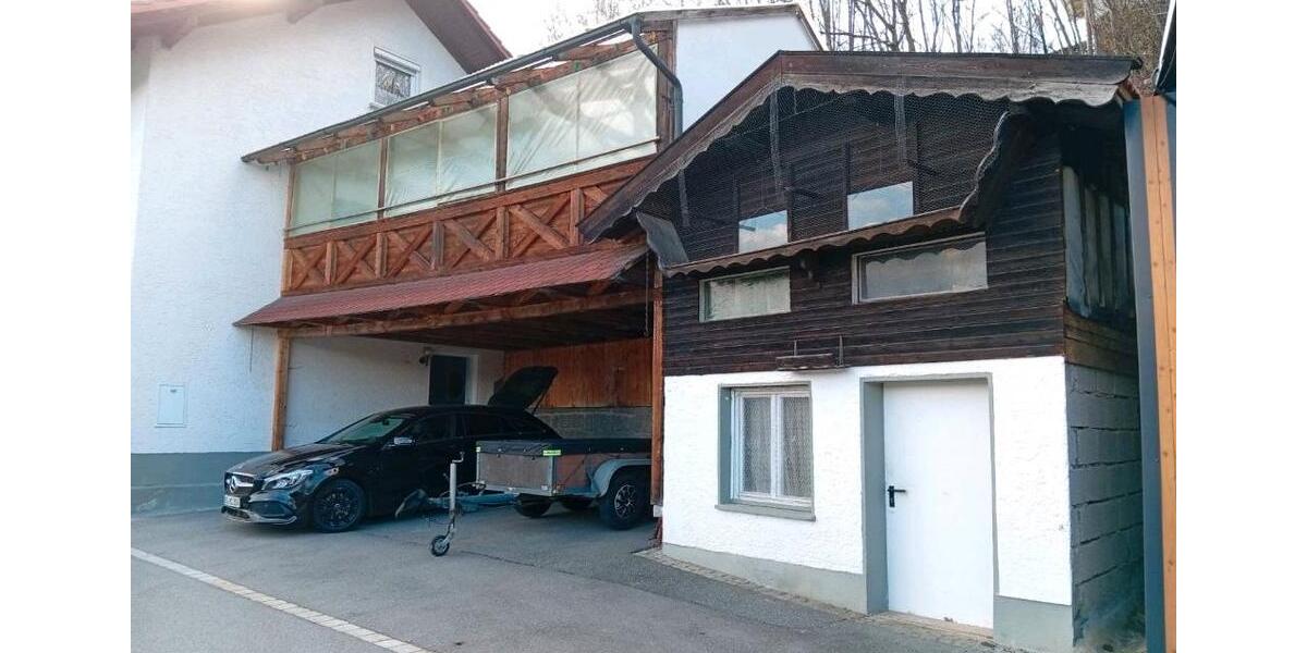 Einfamilienhaus Regen - 8 Zimmer, 200 m&sup2;, 215.000&euro; | Angebot:26780706