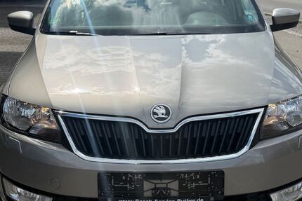 Skoda Rapid 21.000 km 11.990 &euro; Meckenbeuren 88074