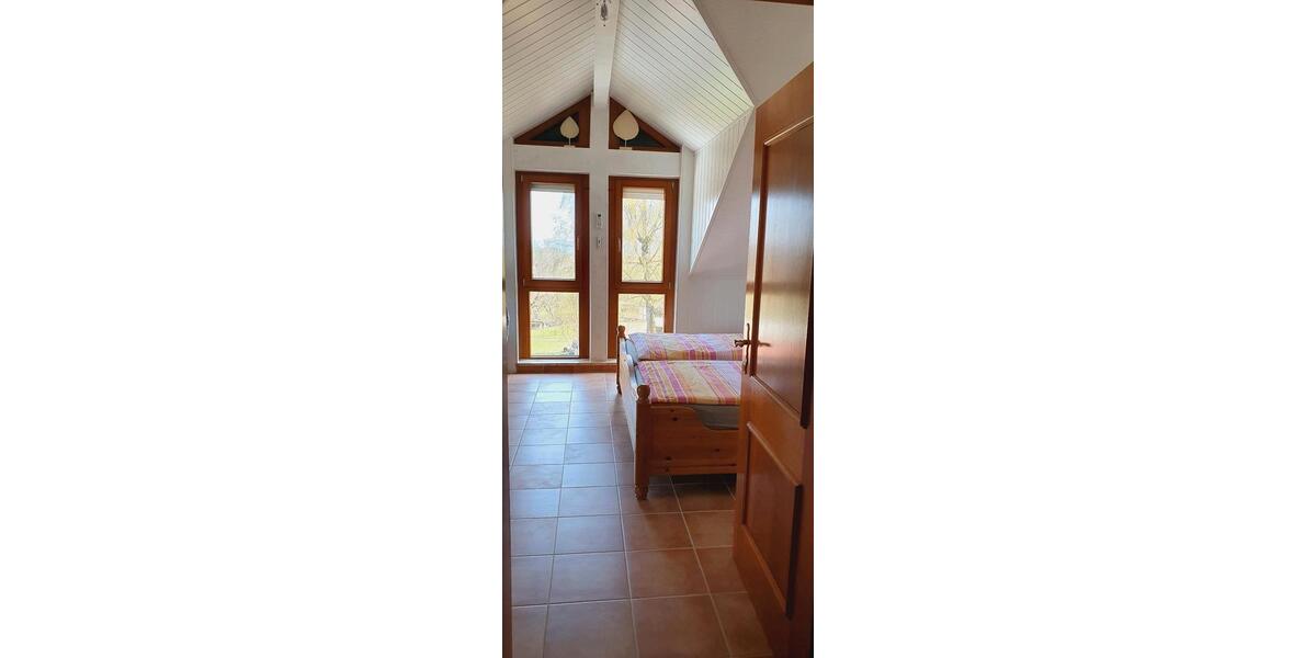 Doppelhaushälfte Görwihl - 4 Zimmer, 140 m&sup2;, 1.800&euro; | Angebot:26166231