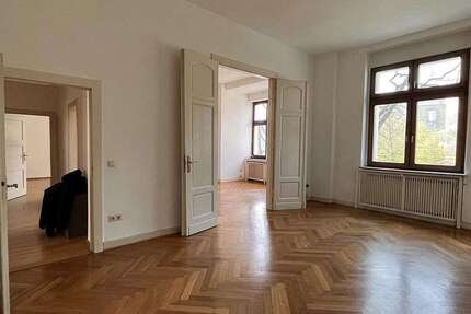 Wohnung Düsseldorf Düsseltal - 4 Zimmer, 127 m&sup2;, 690.000&euro; | Angebot:27087303