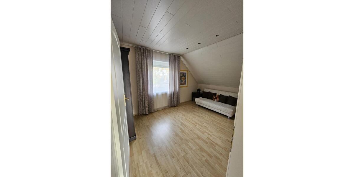 Einfamilienhaus Oldendorf - 5 Zimmer, 145 m&sup2;, 450.000&euro; | Angebot:23558953