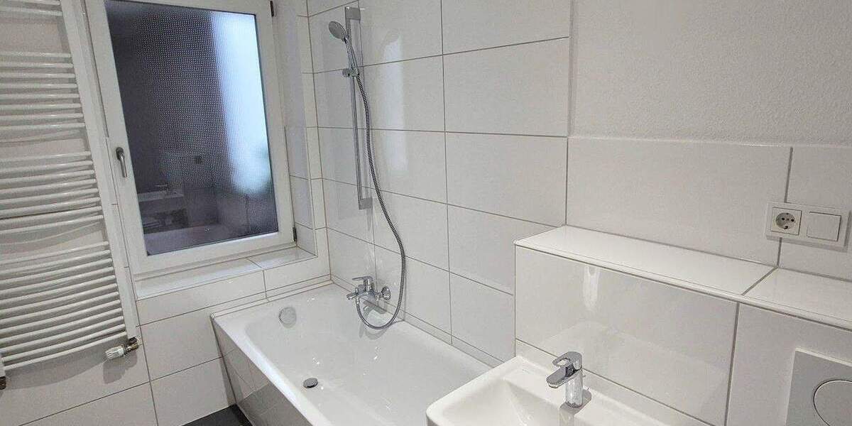 Etagenwohnung Aachen Frankenberger Viertel - 2 Zimmer, 72 m&sup2;, 651&euro; | Angebot:25065950