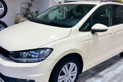 VW Touran 427.000 km 5.500 &euro; Merzig 66663