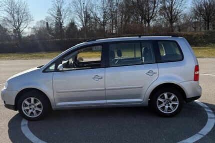 VW Touran 170.000 km 3.550 &euro; Rheinfelden 79618