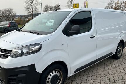 Opel Vivaro 186.020 km 17.900 &euro; Sonnefeld 96242