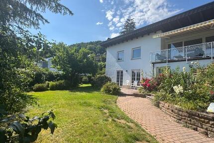 Haus Biedenkopf - 8 Zimmer, 197 m&sup2;, 395.000&euro; | Angebot:26960091