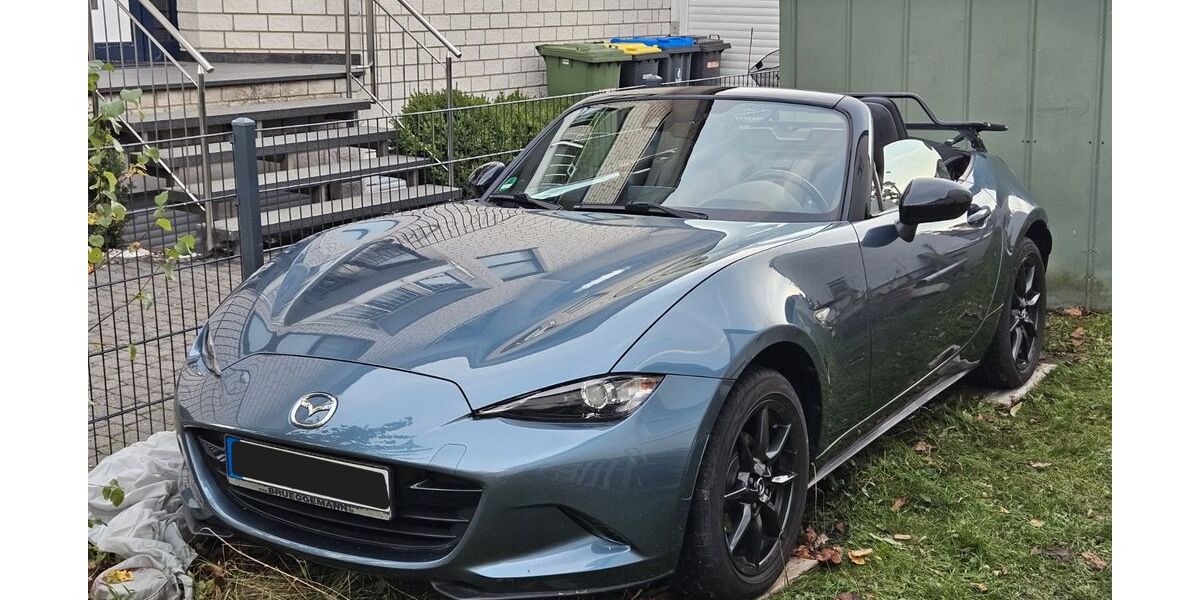 Mazda MX-5 50.000 km 17.000 &euro; Detmold 32758