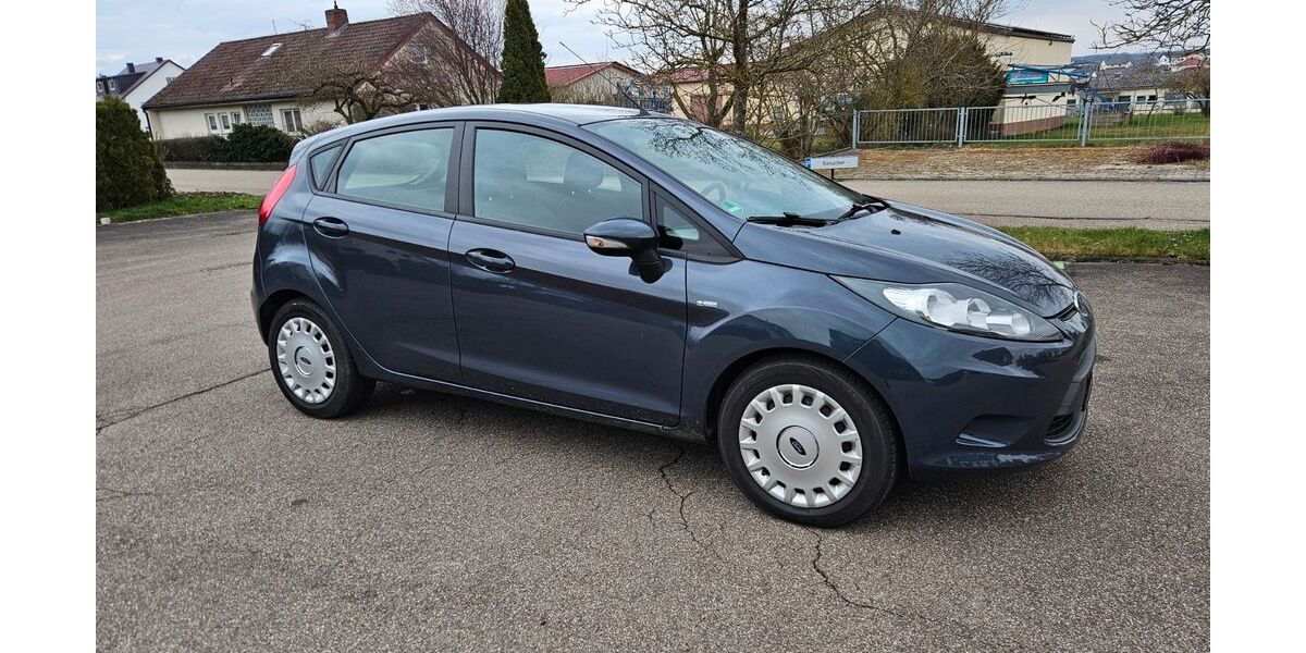 Ford Fiesta 246.688 km 2.900 &euro; Rot am See 74585