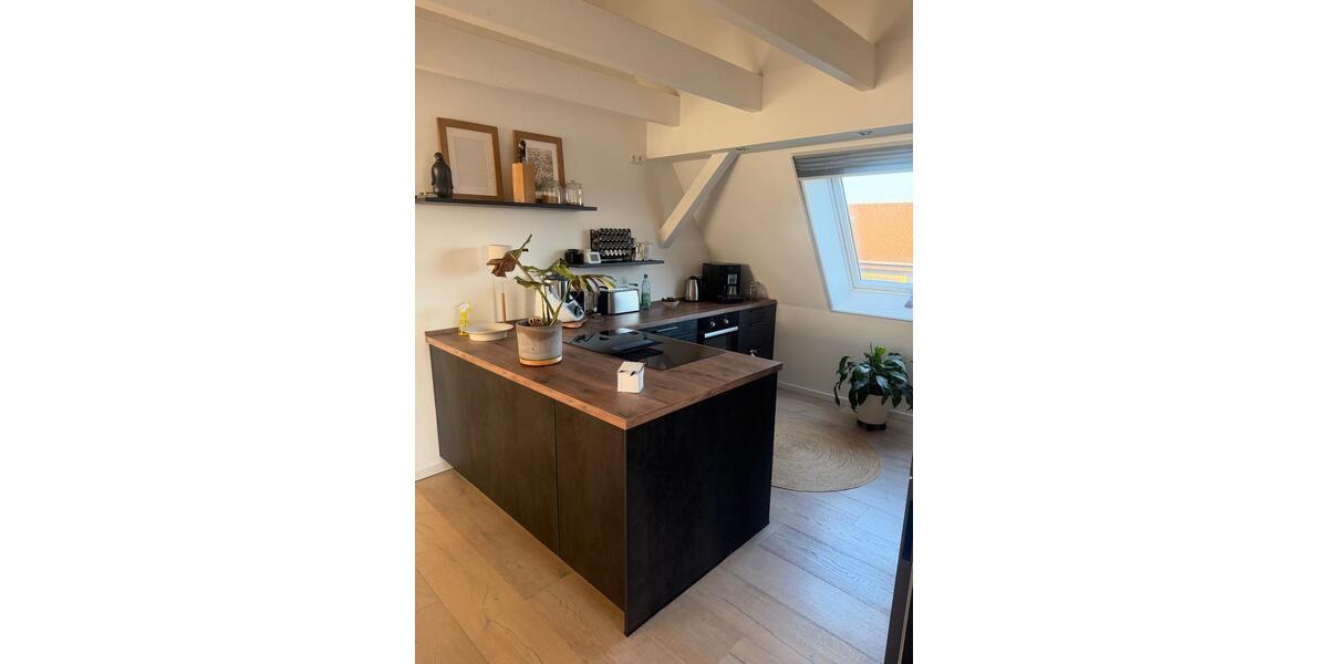 Dachgeschoßwohnung Schwülper - 4 Zimmer, 120 m&sup2;, 1.450&euro; | Angebot:25392863