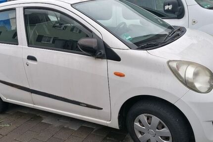 Daihatsu Cuore 73.400 km 2.700 &euro; Krumbach (Schwaben) 86381