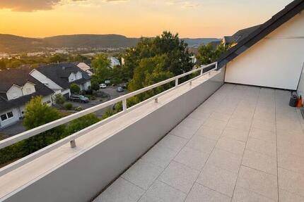 Attraktive Maisonettewohnung mit schöner Dachloggia und tollem Blick in Trier-Feyen - Wohnung Trier Feyen-Weismark | Angebot:27157120