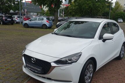 Mazda 2 32.185 km 13.500 &euro; Berlin 13403