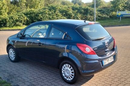 Opel Corsa 160.000 km 4.500 &euro; itzehoe 25524