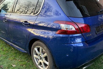 Peugeot 308 86.000 km 8.899 &euro; Oberhausen 46119