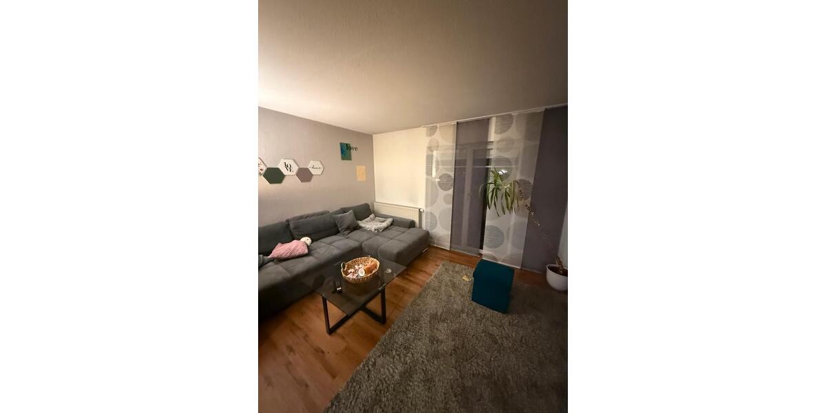 2-Raum-Wohnung mit Balkon ab Januar verfügbar 2 zimmer
