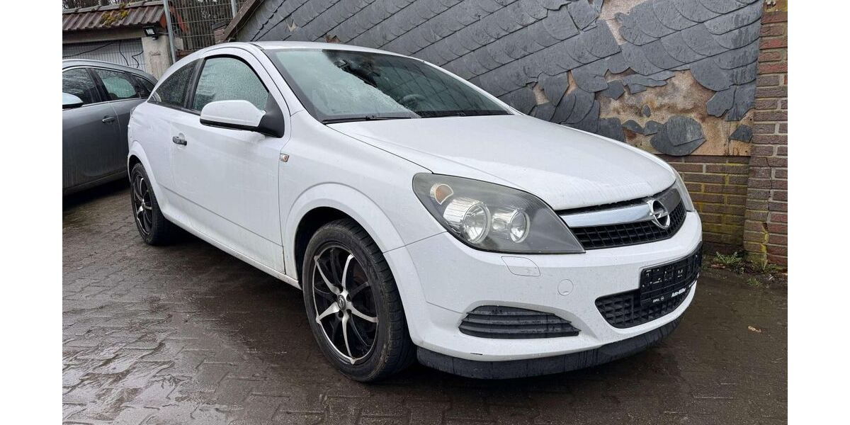 Opel Astra 159.000 km 3.799 &euro; Eppstein 65817