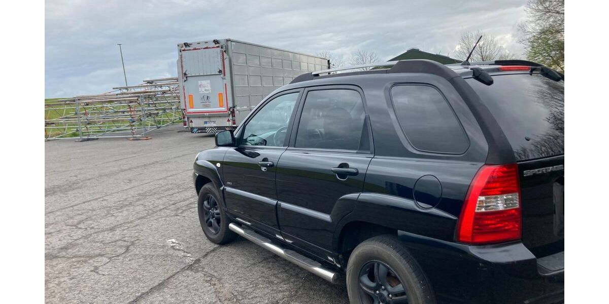 Kia Sportage 295.000 km 4.250 &euro; Wewelsfleth 25599