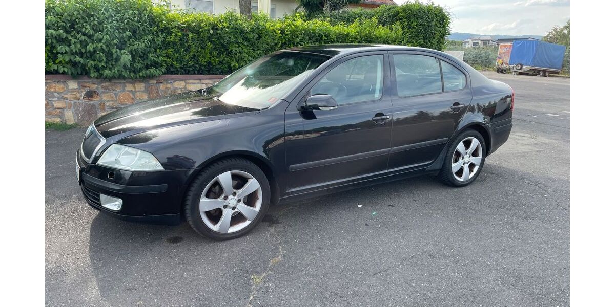 Skoda Octavia 286.800 km 1.900 &euro; Wiesbaden 65199