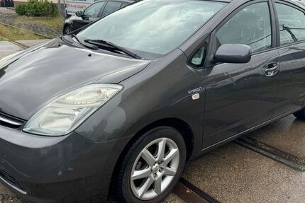 Toyota Prius 198.000 km 4.999 &euro; Buxtehude 21614