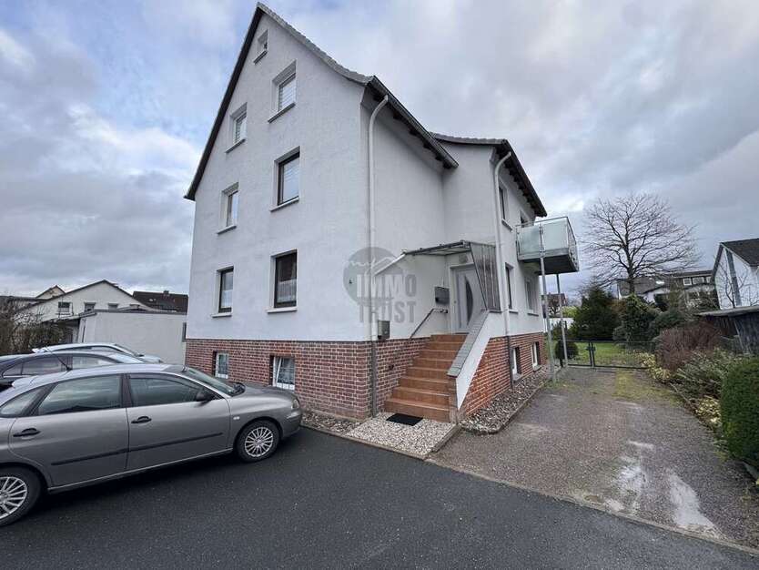 Haus zum Kaufen in Bad Pyrmont 245.000 € 179.13 m²