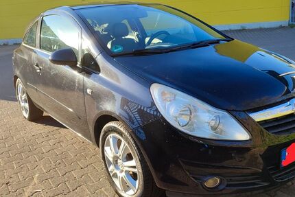 Opel Corsa 226.500 km 2.300 &euro; Osnabrück 49074
