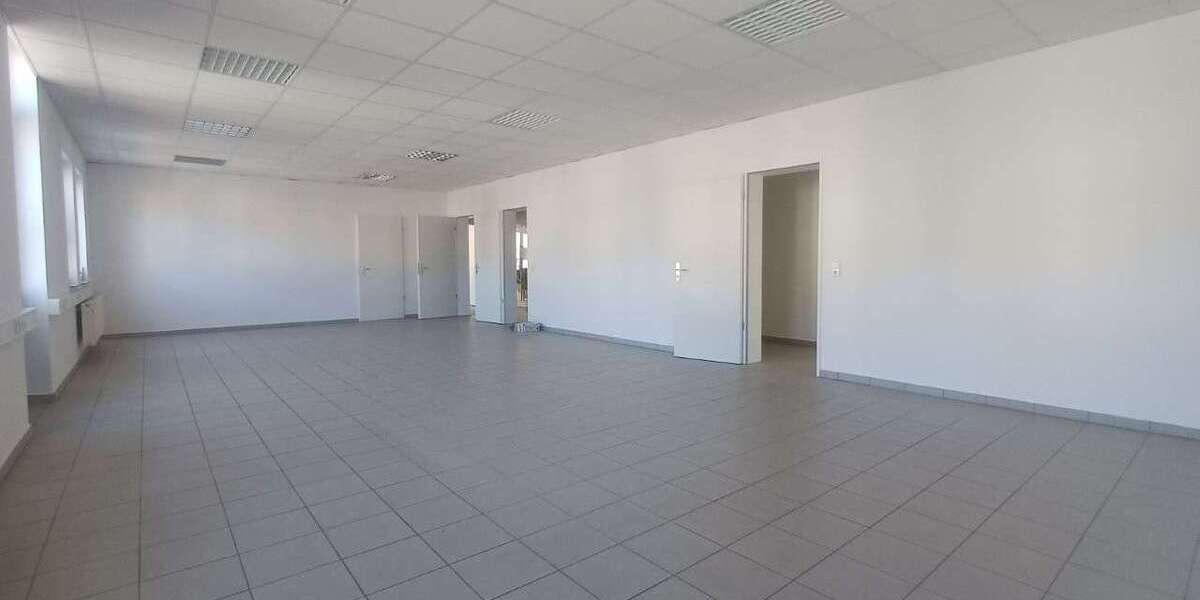 Gewerbeobjekt Zwickau Mitte-Nord - 1.199&euro; | Angebot:26689472