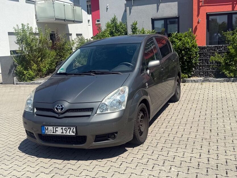 Corolla Verso