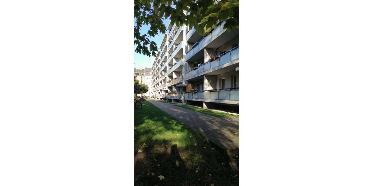 Etagenwohnung Dresden Friedrichstadt - 4 Zimmer, 77 m&sup2;, 562&euro; | Angebot:26358004