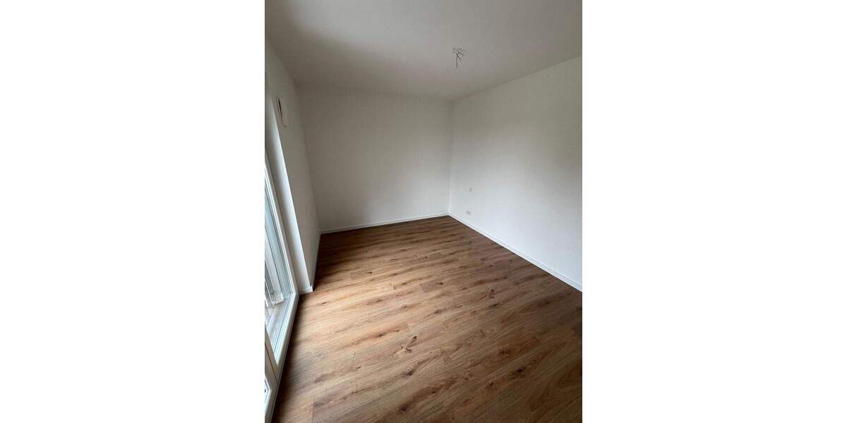 Terrassenwohnung Bestensee Vordersiedlung - 4 Zimmer, 100 m&sup2;, 1.550&euro; | Angebot:26528220