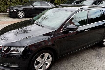 Skoda Octavia 97.000 km 14.980 &euro; München 81827