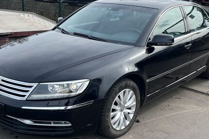 VW Phaeton 158.000 km 6.900 &euro; Berlin 13597