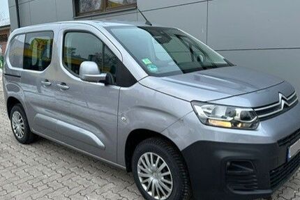 Citroen Berlingo 104.900 km 8.900 &euro; Hamburg 21107
