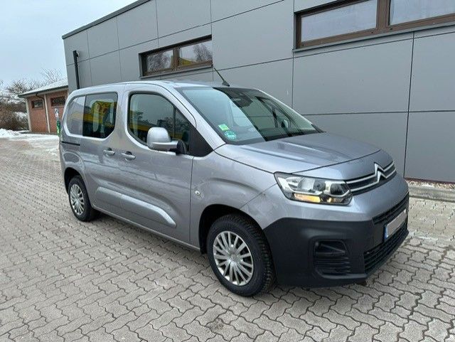 Citroen Berlingo 104.900 km 8.900 &euro; Hamburg 21107