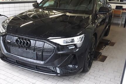 Audi e-tron 31.215 km 31.945 &euro; Hagen 58091