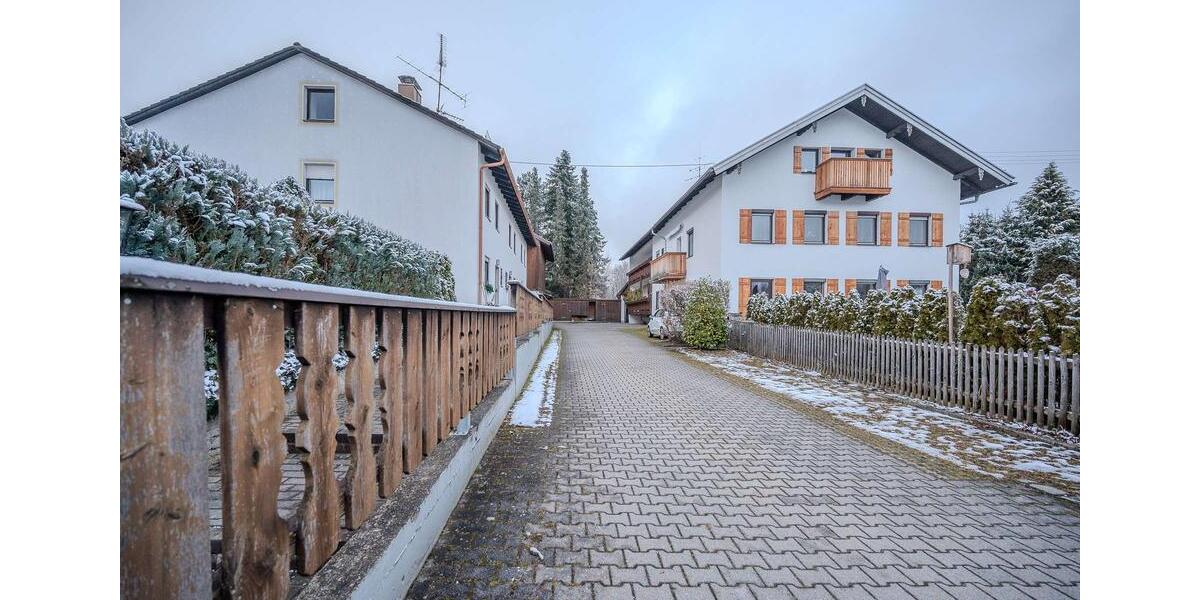 Reihenhaus Oberhaching Deisenhofen - 4 Zimmer, 195 m&sup2;, 2.990&euro; | Angebot:25268910