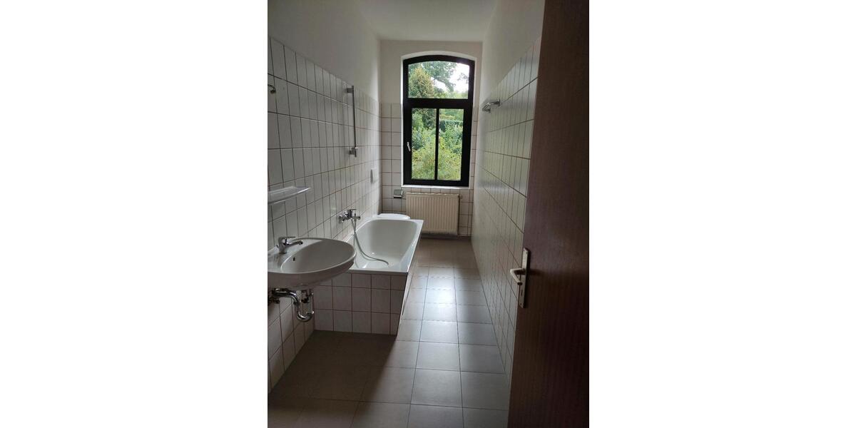 Etagenwohnung Nottertal-Heilinger Höhen Heilinger Höhen - 4 Zimmer, 106 m&sup2;, 910&euro; | Angebot:26549028