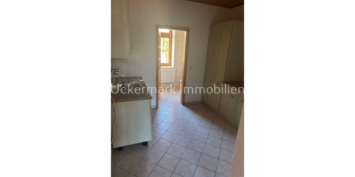 Mehrfamilienhaus, Wohnhaus Lychen - 7 Zimmer, 194 m&sup2;, 298.000&euro; | Angebot:25778922