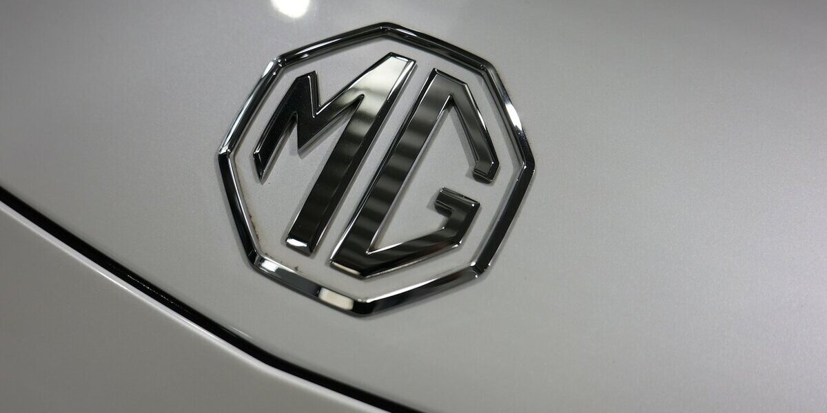 MG Marvel R LUXURY 5D 132KW / PANORAMA / WÄRMEPUMPE 67.000 km 23.991 &euro; Hamm 59077