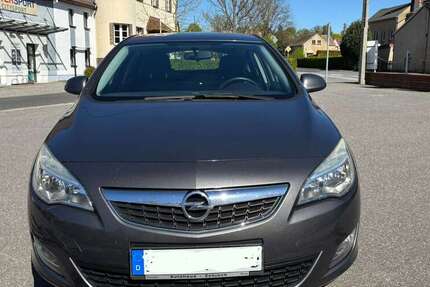 Opel Astra 108.732 km 4.900 &euro; Großröhrsdorf, Stadt 01900